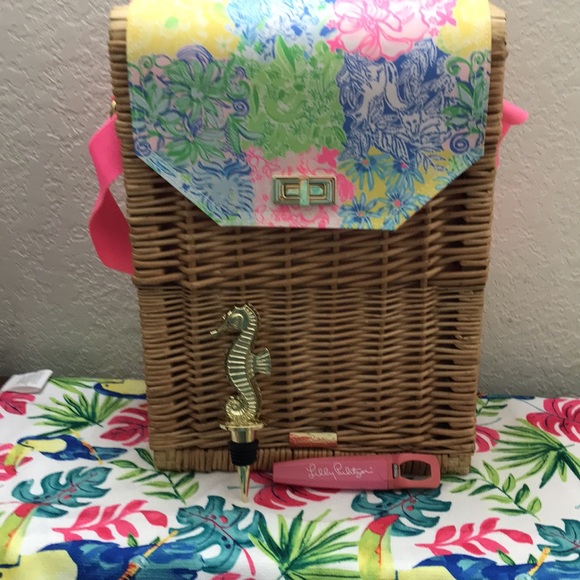 Lilly Pulitzer Other - Lilly Pulitzer wicker Wine basket